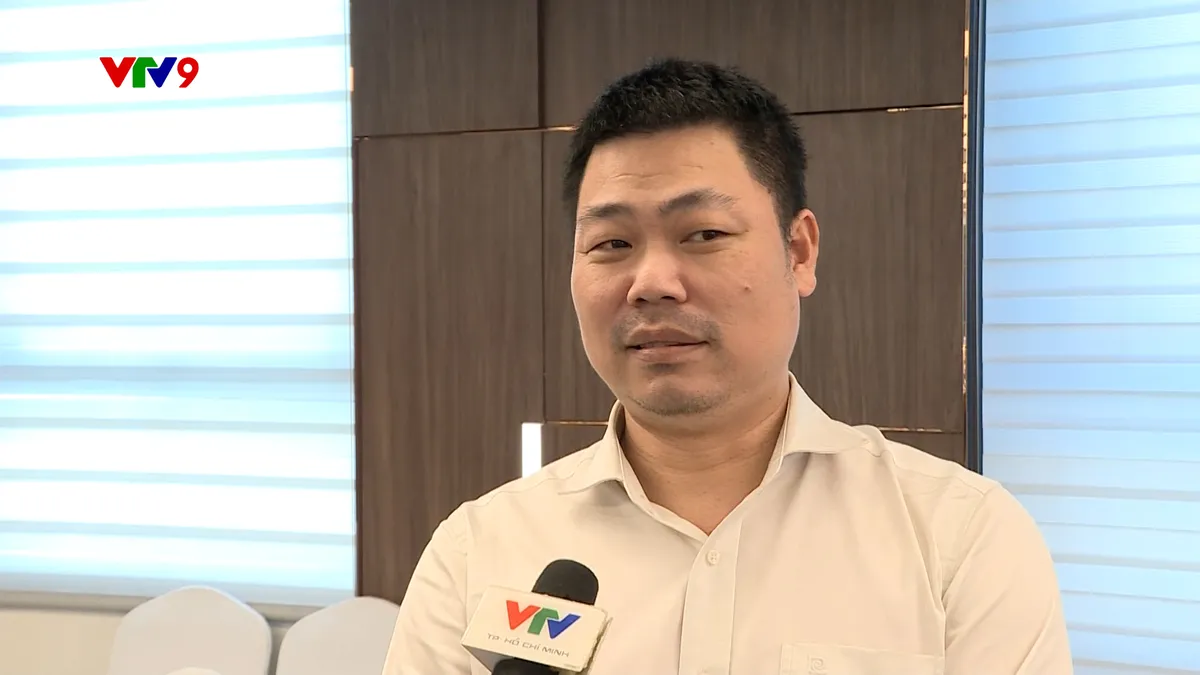 2712 PNHN-.DUONG TRUONG AN- LA CHAN CHO DOANH NGHIEP.jpg