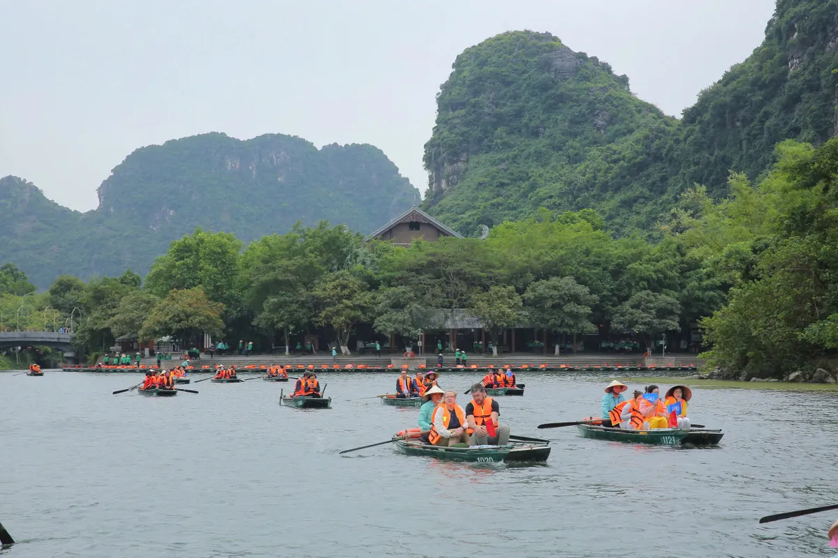 Ninh Bình: Tăng sức hấp dẫn cho du lịch cuối năm - Ảnh 1.