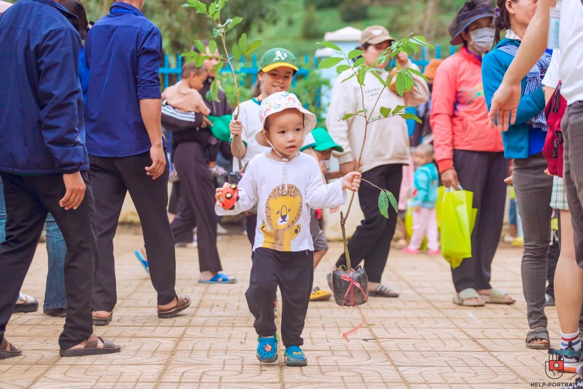 Nha Trang: Chụp ảnh chân dung miễn phí để lan tỏa thông điệp bảo vệ môi trường - Ảnh 9.