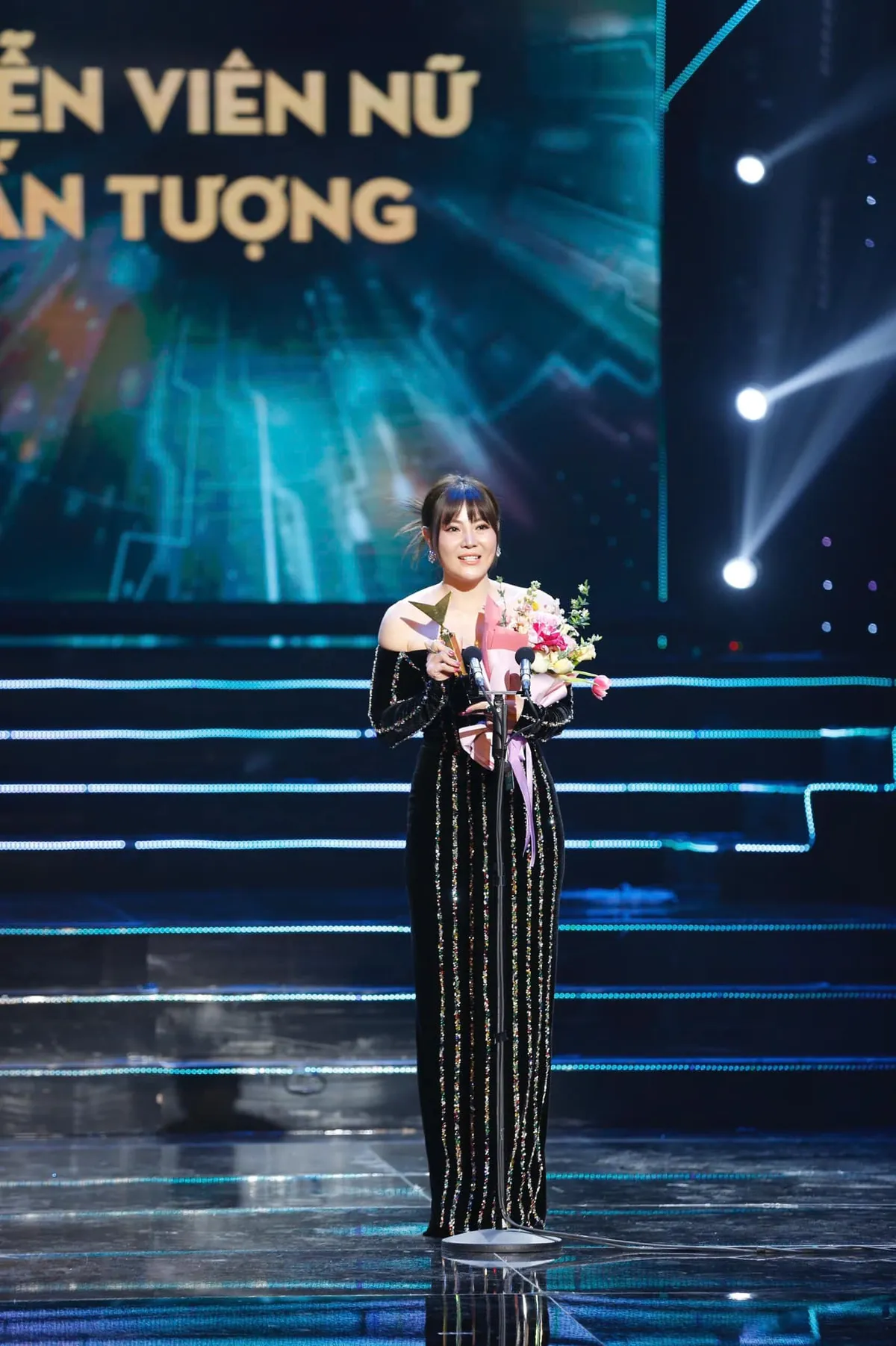 Thanh Hương thắng giải VTV Awards 2024: Tôi nghĩ bản thân mình xứng đáng - Ảnh 1.