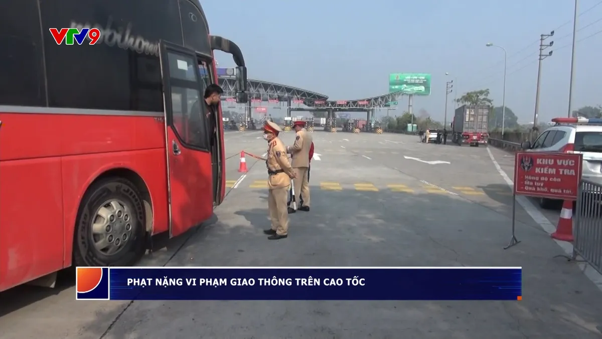 Phạt nặng vi phạm khi lái xe trên cao tốc