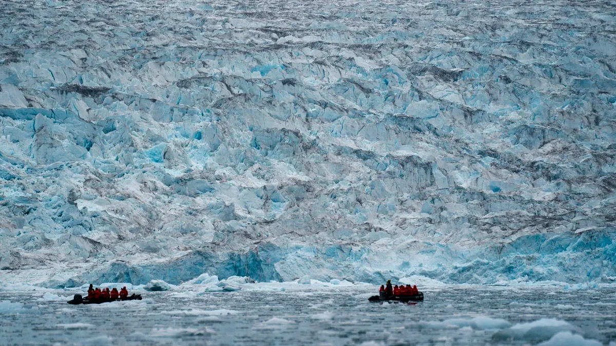 Đan Mạch thảo luận với Mỹ về Greenland - Ảnh 2.