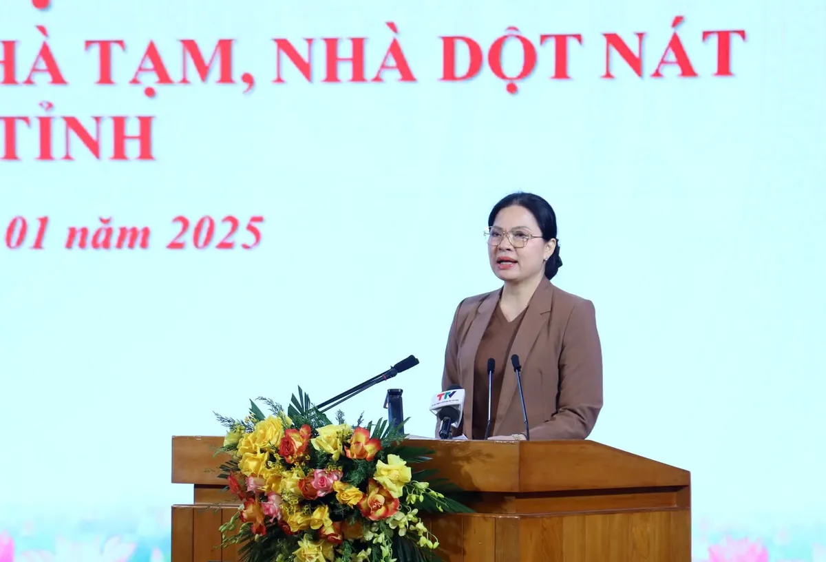 Tuyên Quang: Phát động ủng hộ chương trình xóa nhà tạm, nhà dột nát trên địa bàn tỉnh - Ảnh 2.