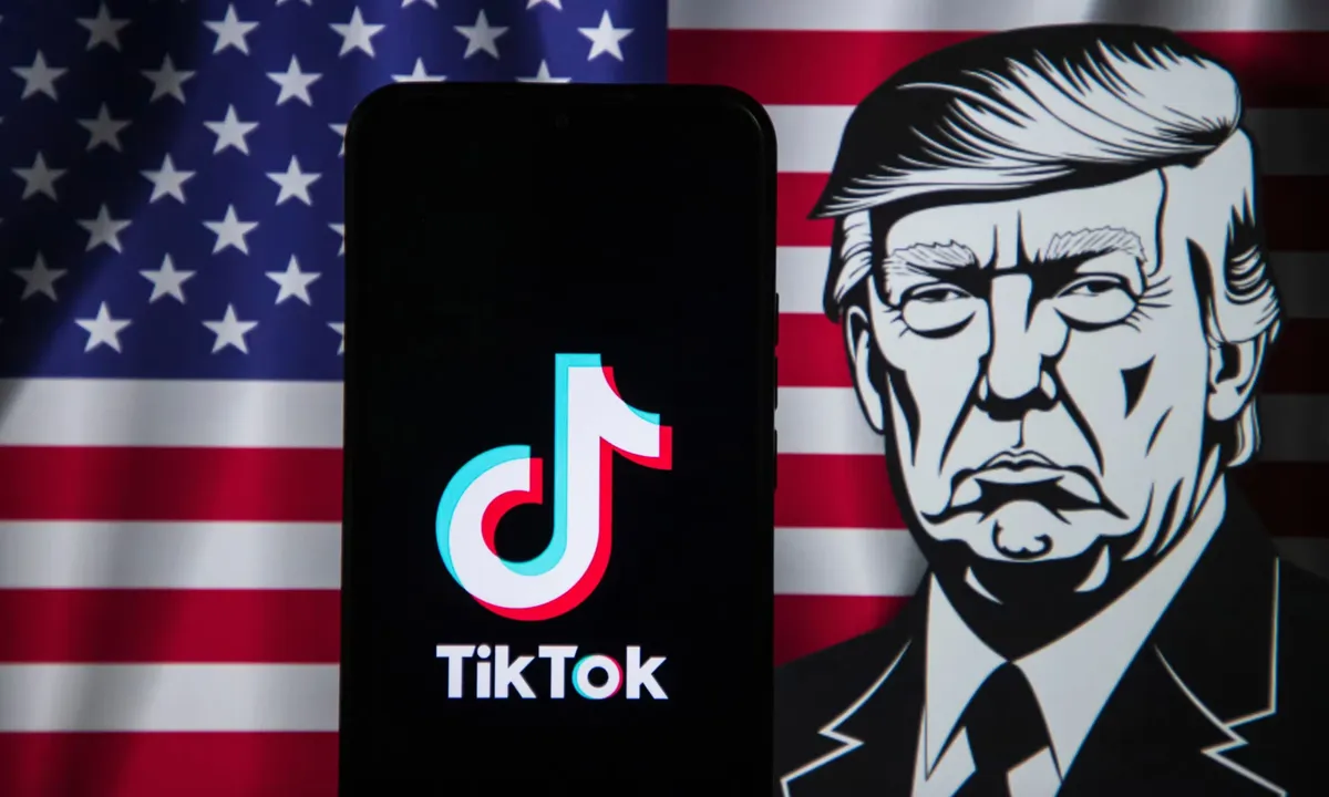 Ông Trump cân nhắc gia hạn cho TikTok thêm 90 ngày - Ảnh 1.