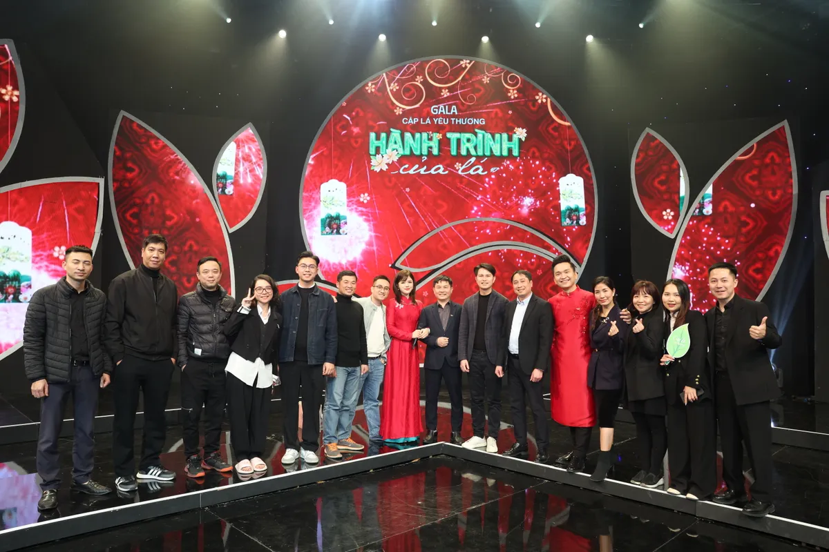 Gala Cặp lá yêu thương 2025 - Hành trình của Lá: Sự vươn mình mạnh mẽ và sức mạnh của tình yêu thương - Ảnh 12.