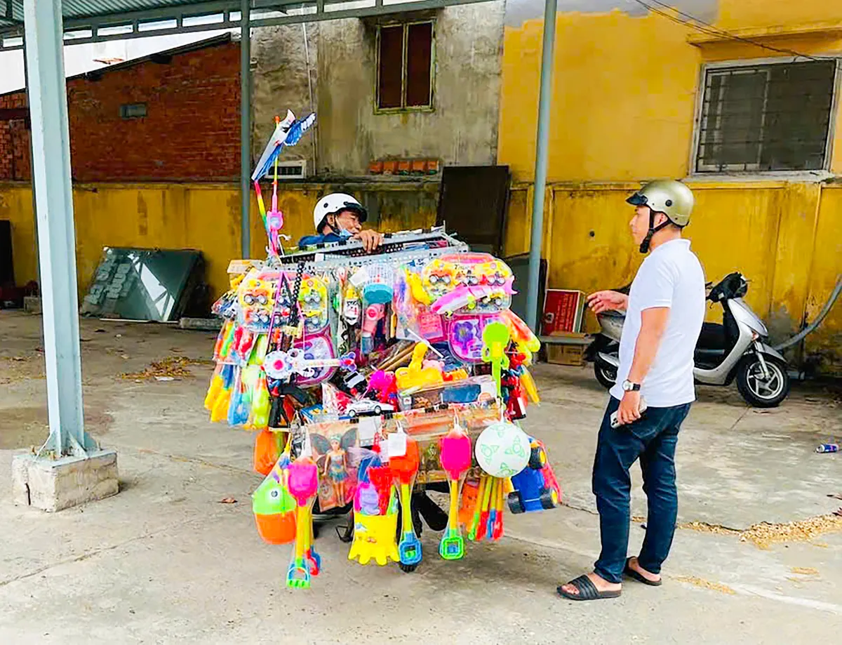 Vũng Tàu: Xử phạt nhiều trường hợp vi phạm trật tự, mỹ quan đô thị dịp Tết - Ảnh 1.