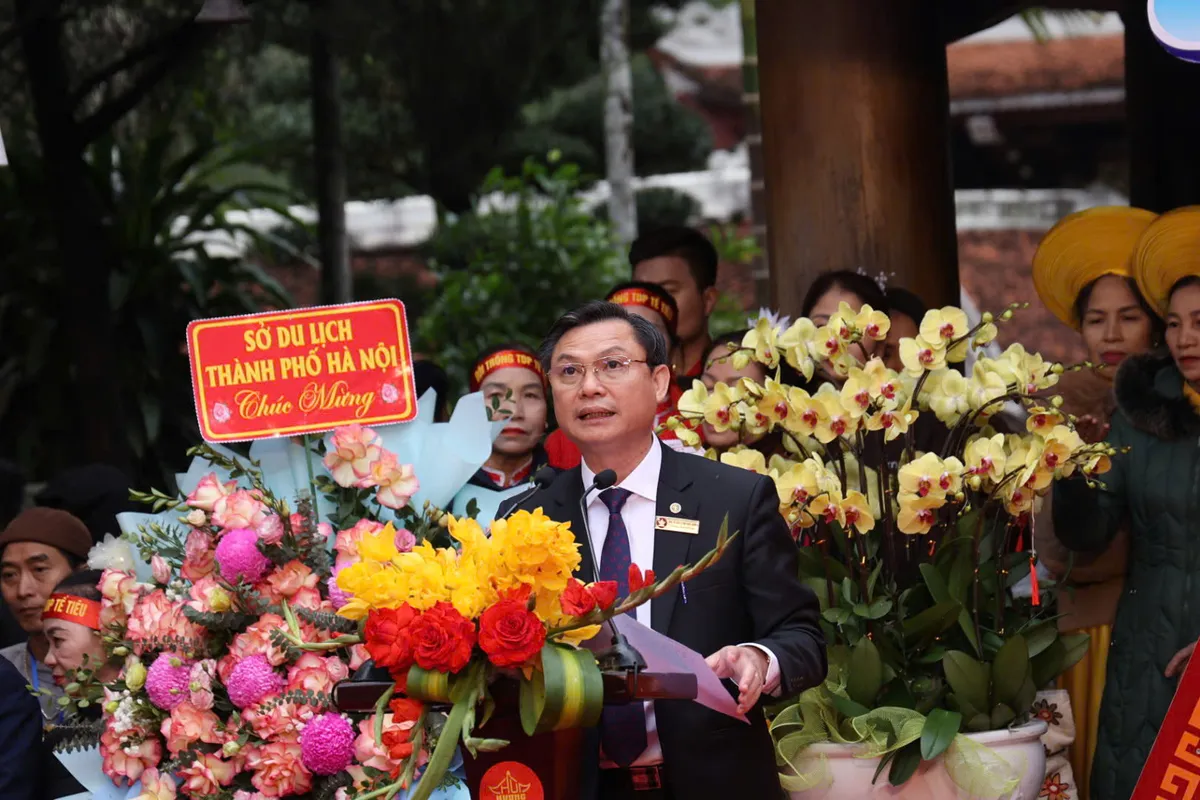 H&agrave; Nội ch&iacute;nh thức khai Hội Ch&ugrave;a Hương - Ảnh 3.