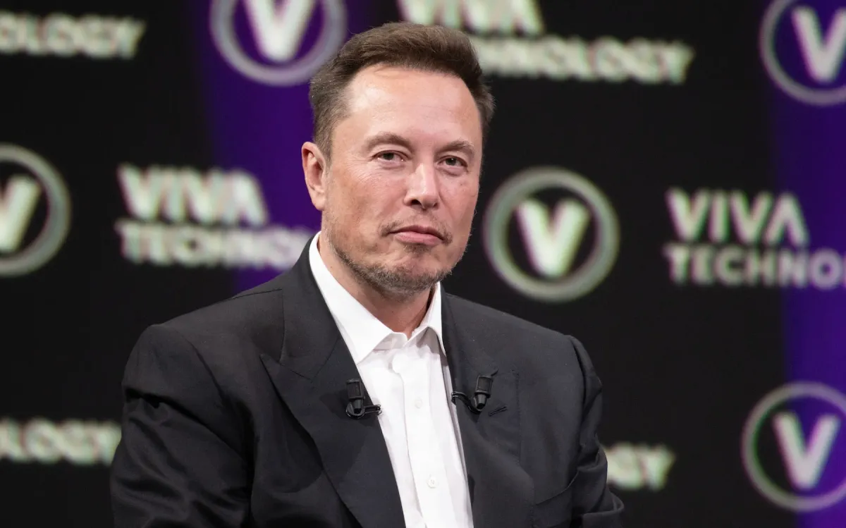 Tesla gặp khó khi đăng ký nhãn hiệu Robotaxi - Ảnh 2.