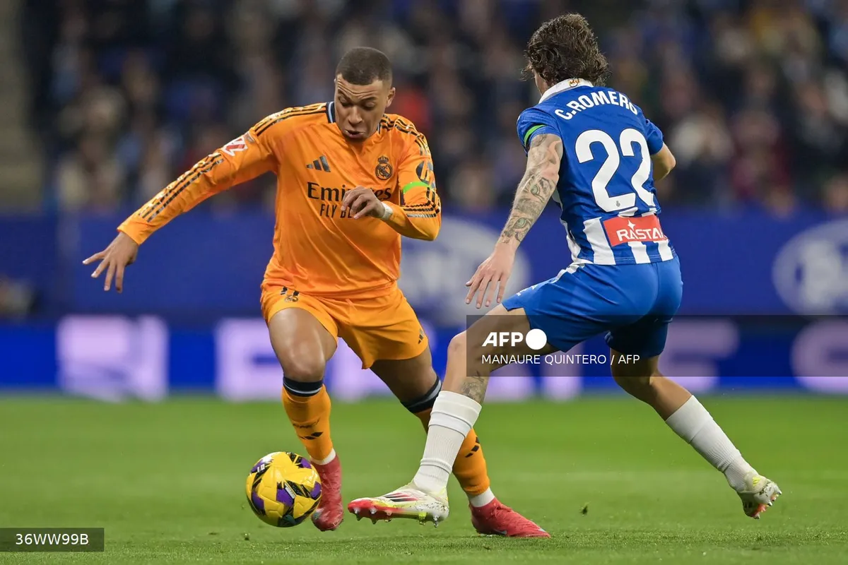 Chủ tịch LaLiga nói về Real Madrid: “Họ xây dựng câu chuyện như thể họ là nạn nhân vậy” - Ảnh 1.