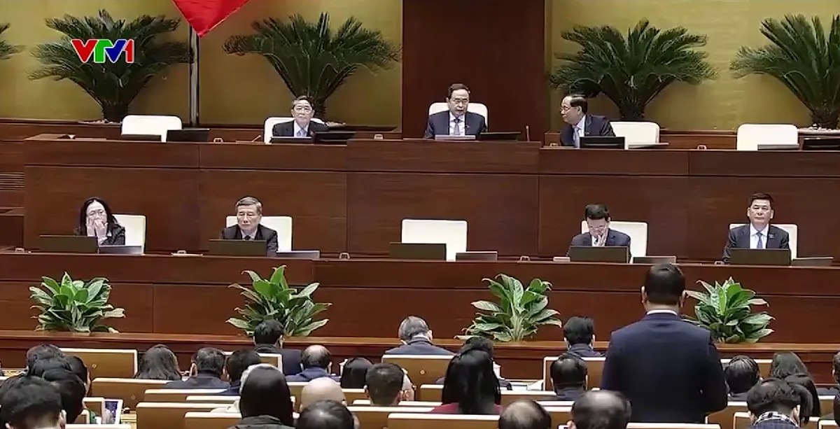 Cần giảm thủ tục hành chính cho nhà khoa học - Ảnh 1.