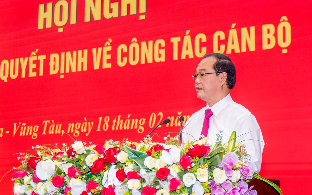 Bà Rịa - Vũng Tàu: Công bố nhiều quyết định về công tác cán bộ - Ảnh 5.