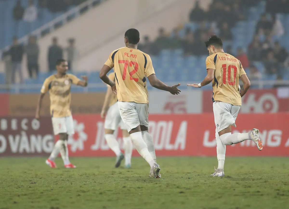 Thể Công - Viettel vô địch lượt đi V.League 2024/25 - Ảnh 3.