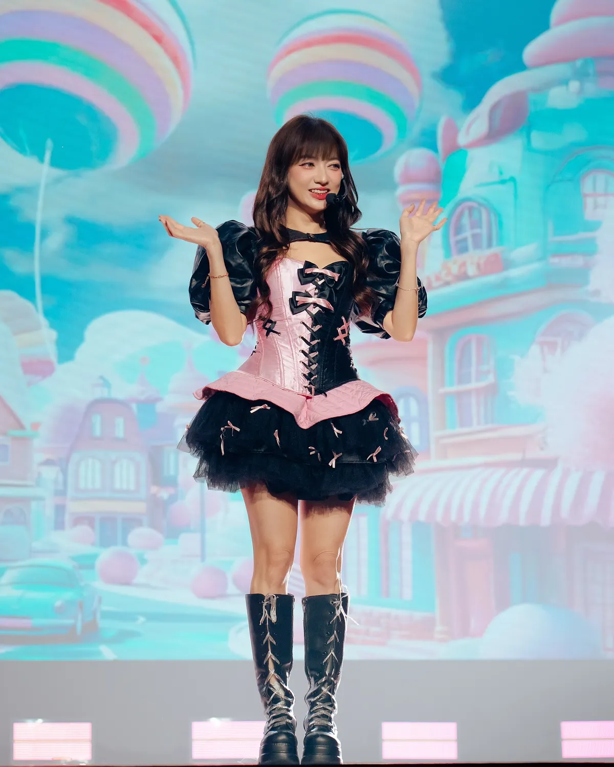 Ca sĩ Xu&acirc;n Nghi: Đ&atilde; từng cảm thấy rất tự ti - Ảnh 3.