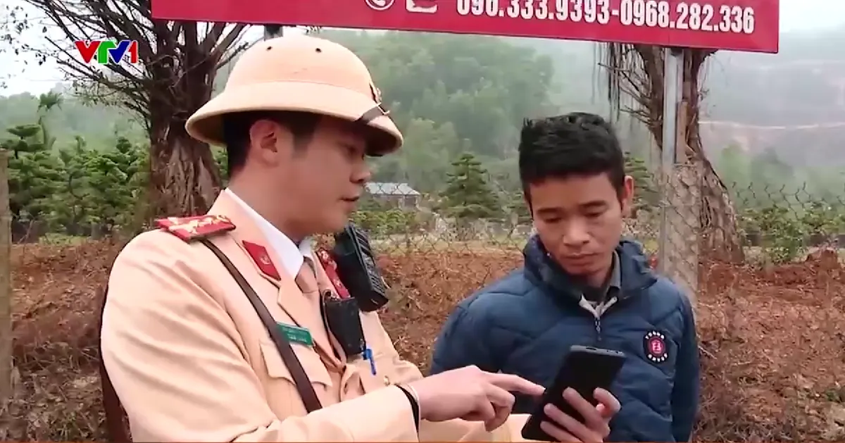 Xử lý mạnh các nhóm hành vi vi phạm giao thông - Ảnh 1.