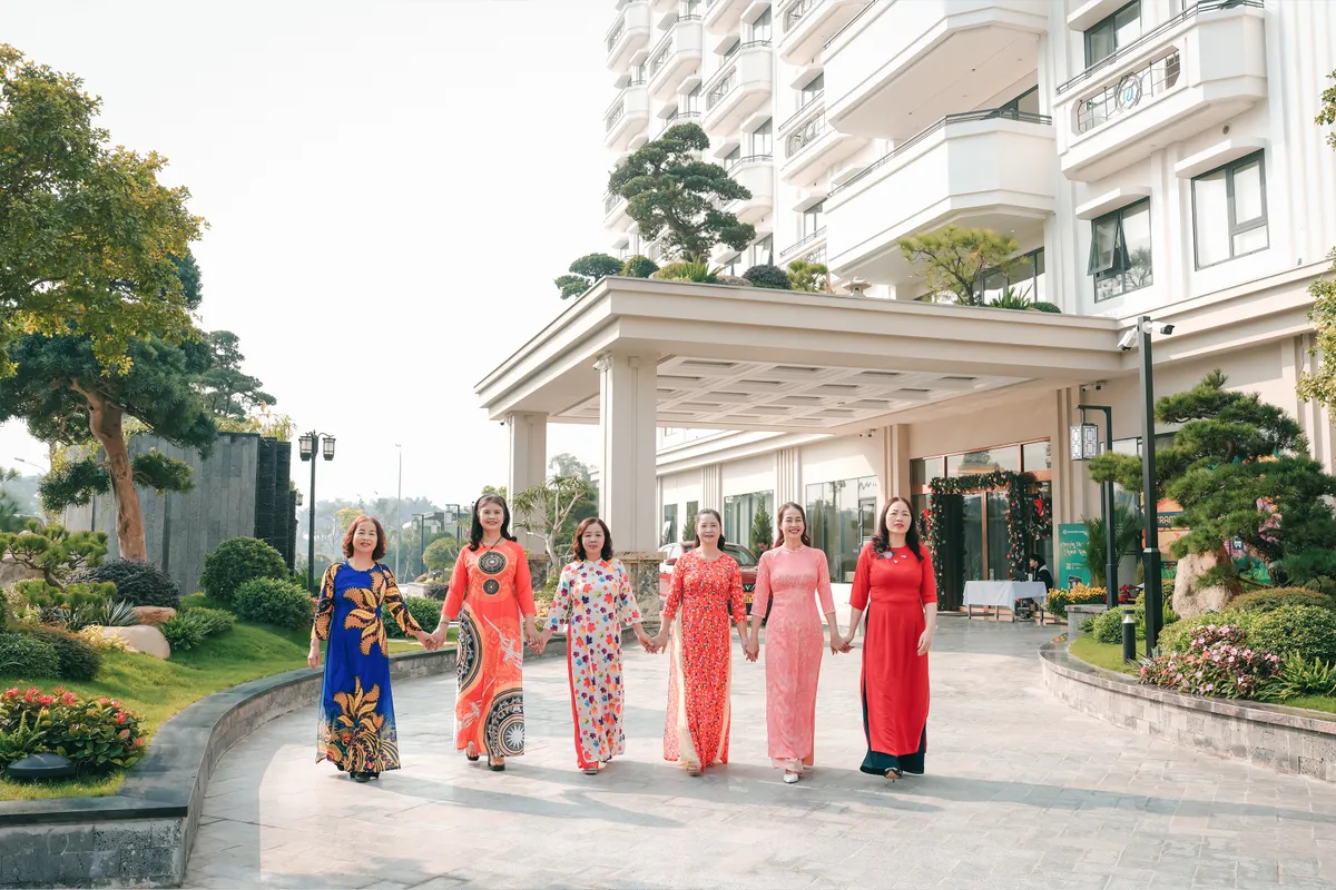 Phương Đ&ocirc;ng Asahi tỏa s&aacute;ng với giải thưởng Top One Khu nghỉ dưỡng xanh tiềm năng năm 2025 - Ảnh 3.