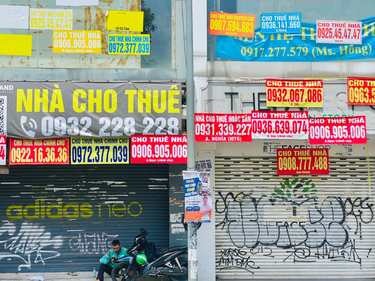 TP. Hồ Chí Minh: Chủ mặt bằng giảm giá để tìm khách thuê - Ảnh 1.