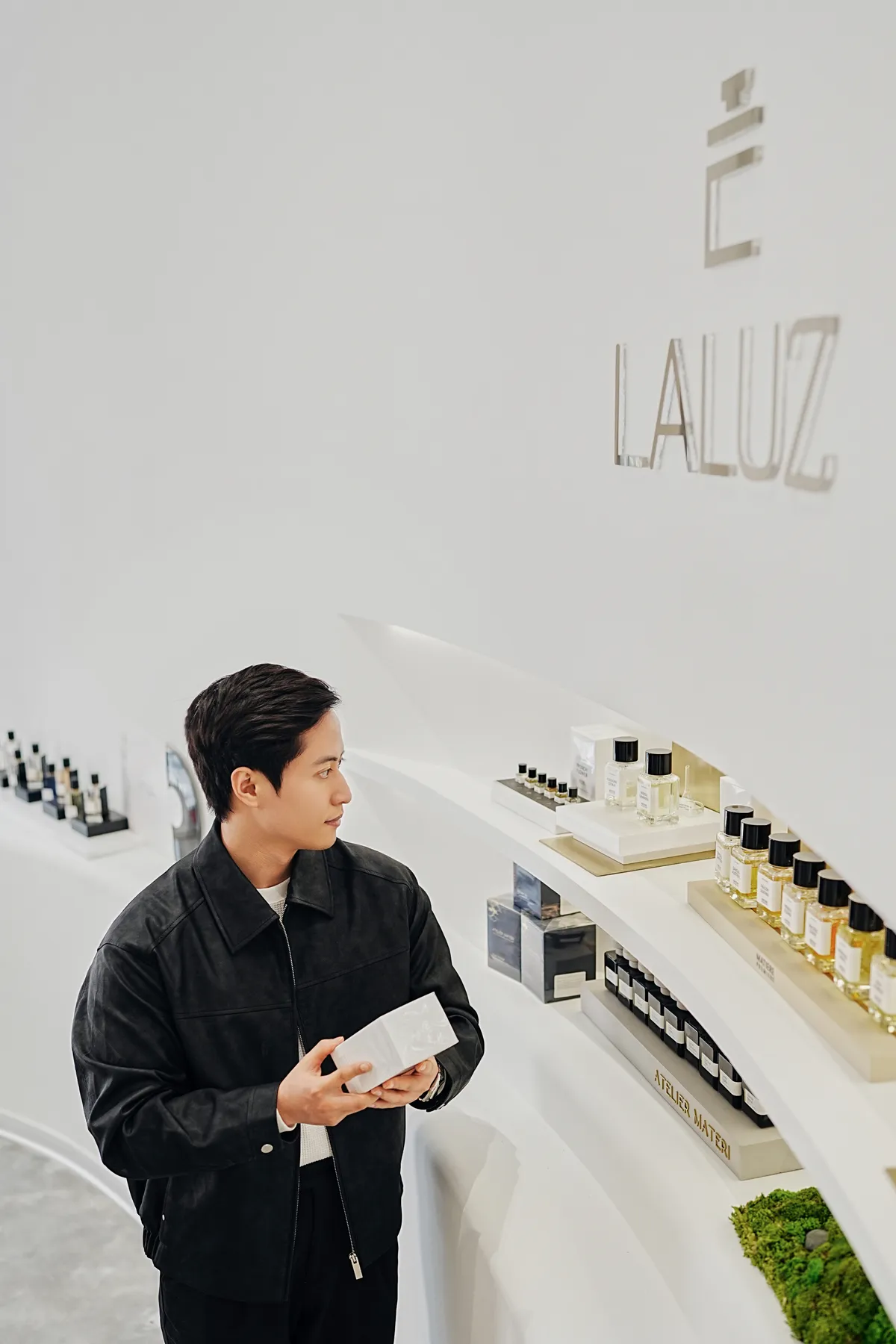 Dương Chung Thành biến đam mê trở thành hiện thực với “đứa con” mang tên LALUZ Parfums - Ảnh 3.
