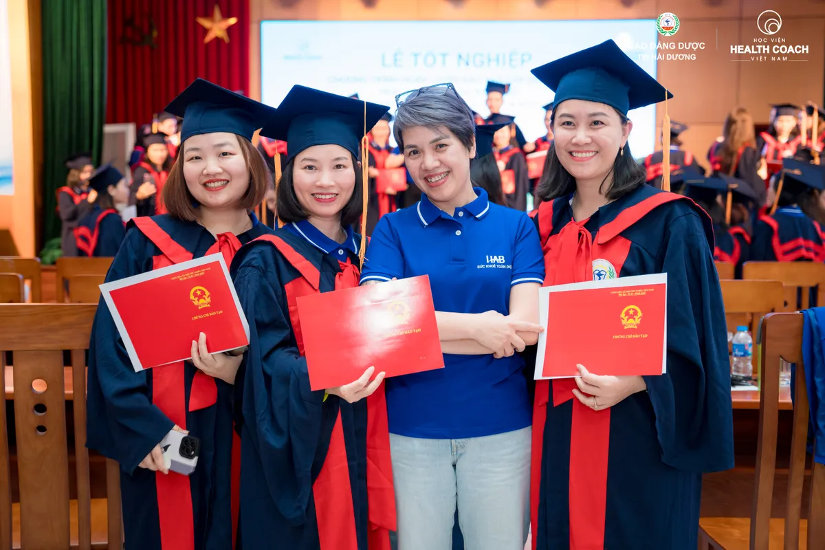 Lần đầu tiên tại Việt Nam được cấp phép đào tạo nghề Quản lý, huấn luyện sức khỏe - Ảnh 3. Lần đầu tiên tại Việt Nam được cấp phép đào tạo nghề Quản lý, huấn luyện sức khỏe - Ảnh 3.