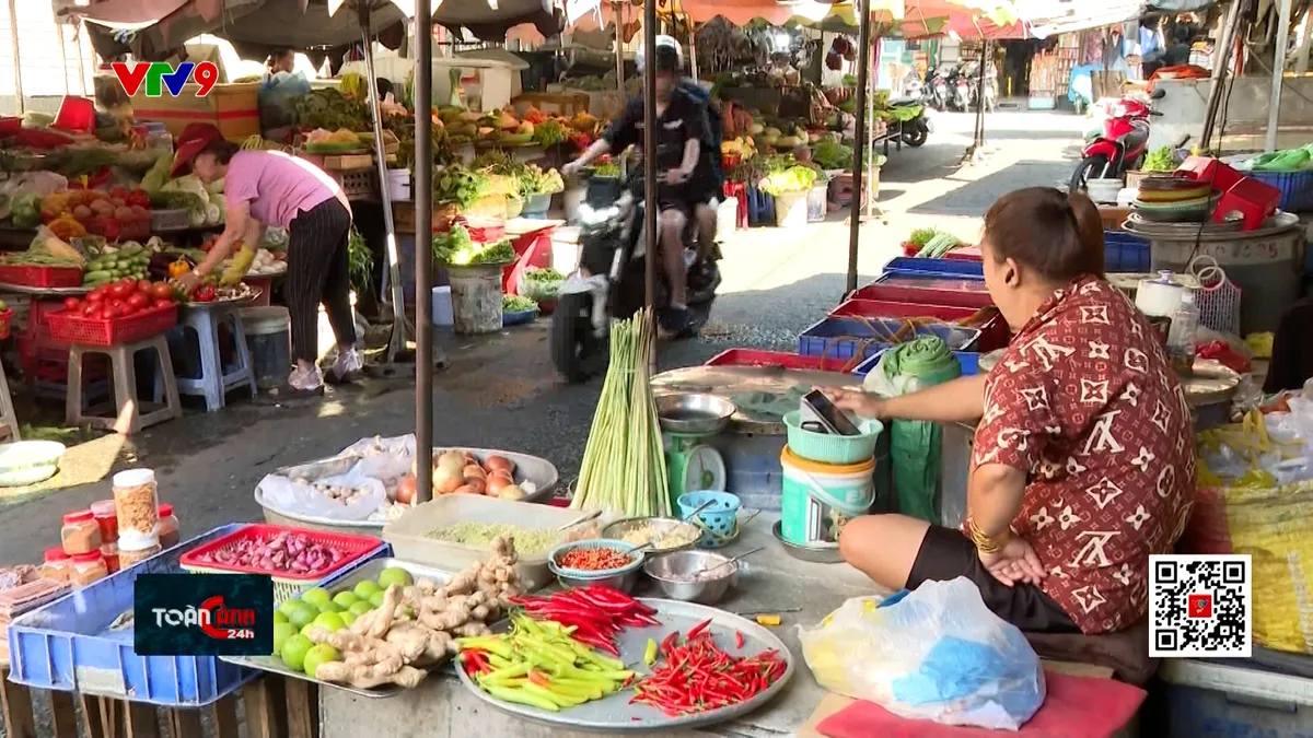 Sức mua từ chợ đến siêu thị giảm đồng loạt