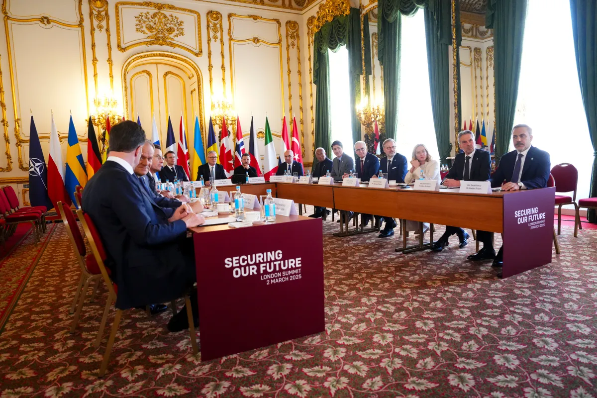 Hội nghị thượng đỉnh về Ukraine: Nền hòa bình cho Kiev cần có sự hậu thuẫn của Mỹ - Ảnh 1.