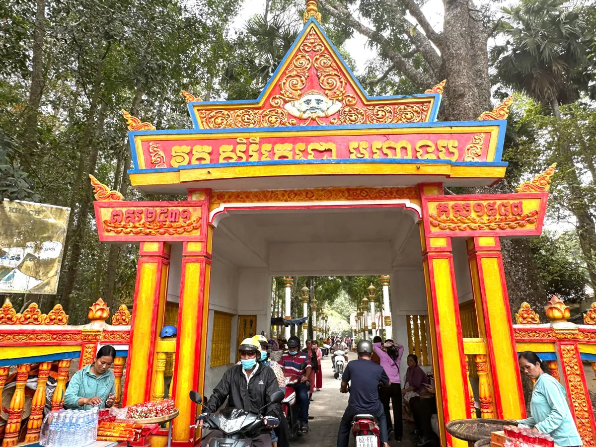 Sóc Trăng trùng tu di tích lịch sử, văn hóa để phát triển du lịch - Ảnh 1. Sóc Trăng trùng tu di tích lịch sử, văn hóa để phát triển du lịch - Ảnh 1.
