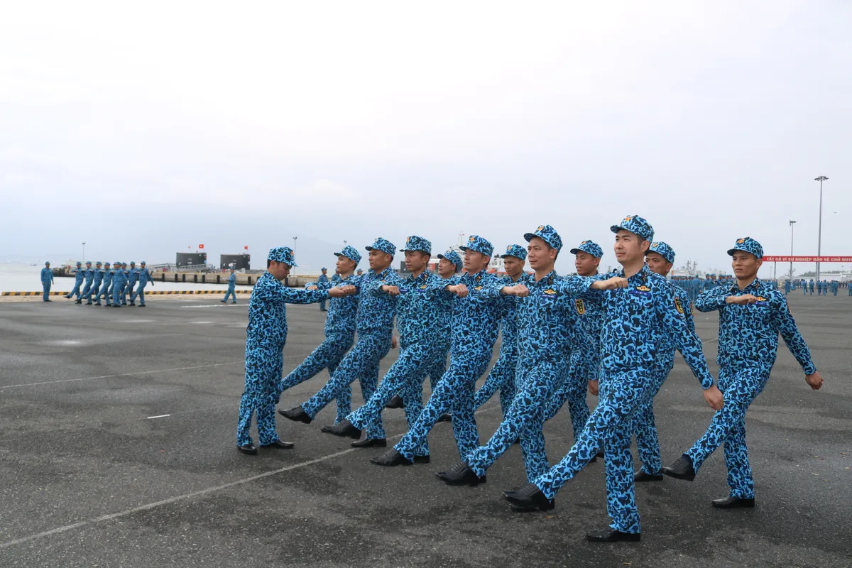 Lực lượng tàu ngầm Hải quân Việt Nam sẵn sàng cho mùa huấn luyện mới - Ảnh 6.