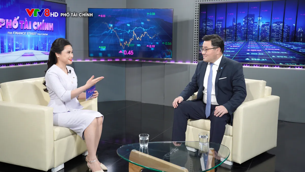 Tổng Gi&aacute;m đốc IVS: Việt Nam đang chuyển m&igrave;nh th&agrave;nh nền kinh tế bền vững v&agrave; đa dạng hơn - Ảnh 1.