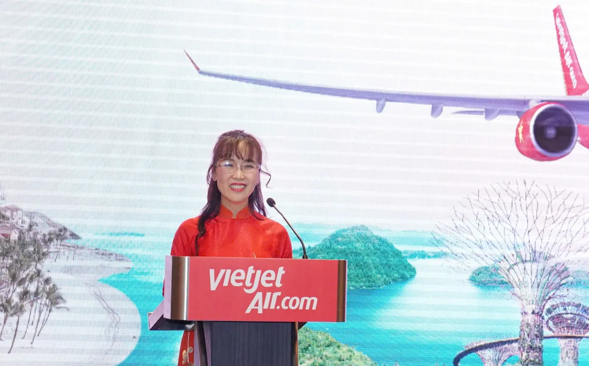 Tổng Bí thư Tô Lâm chứng kiến Vietjet công bố đường bay thẳng Singapore - Phú Quốc và trao thỏa thuận tài chính tàu bay trị giá 300 triệu USD - Ảnh 3.