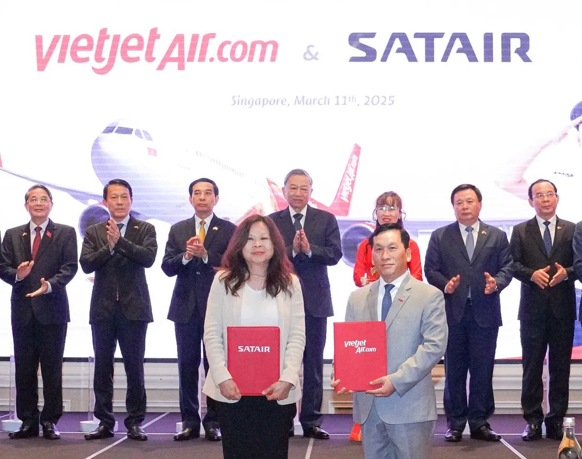 Tổng Bí thư Tô Lâm chứng kiến Vietjet công bố đường bay thẳng Singapore - Phú Quốc và trao thỏa thuận tài chính tàu bay trị giá 300 triệu USD - Ảnh 6.