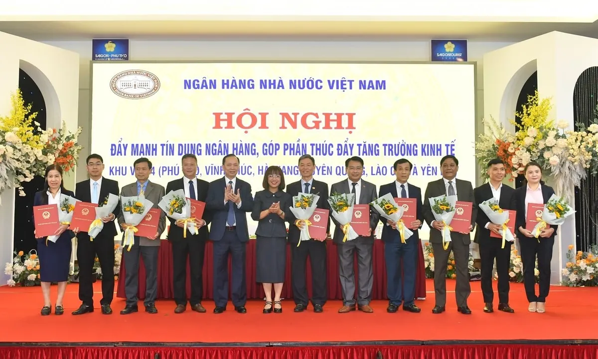 Ra mắt Ngân hàng Nhà nước chi nhánh Khu vực 4 - Ảnh 2.