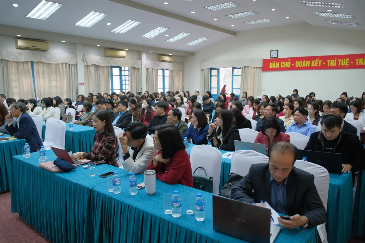 VVOB mở rộng tập huấn Học thông qua Chơi, hỗ trợ đổi mới giáo dục trên cả nước - Ảnh 2.