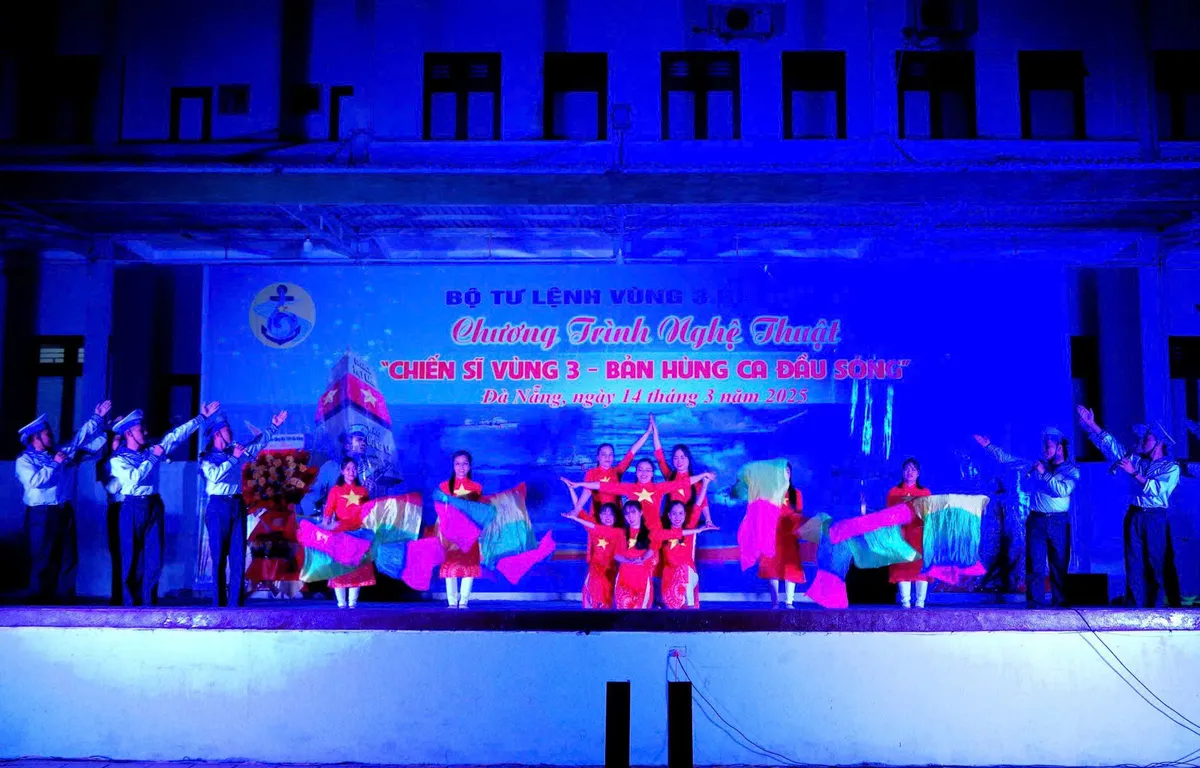 S&ocirc;i nổi Chương tr&igrave;nh nghệ thuật Chiến sĩ V&ugrave;ng 3 &ndash; Bản h&ugrave;ng ca đầu s&oacute;ng - Ảnh 3.