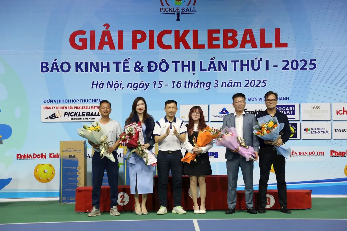 Bế mạc Giải pickleball Báo Kinh tế và Đô thị  - Ảnh 1.