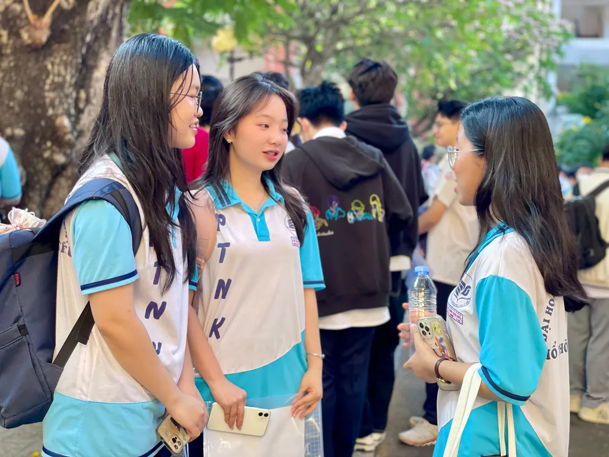 Hơn 130.000 th&iacute; sinh sẵn s&agrave;ng bước v&agrave;o Kỳ thi Đ&aacute;nh gi&aacute; năng lực của Đại học Quốc gia TP Hồ Ch&iacute; Minh - Ảnh 4.