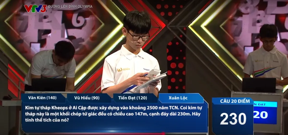 Đường lên đỉnh Olympia: Về đích tiếc nuối, nam sinh Hà Nội vẫn tiến thẳng vòng thi Tháng 3 - Ảnh 5.