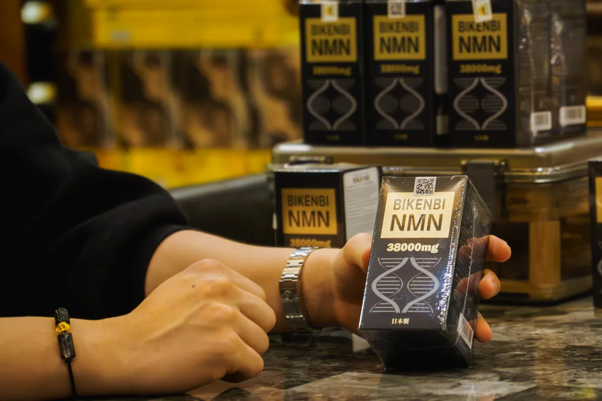 BIKENBI NMN 38000MG - Bí quyết trẻ đẹp không tuổi dành cho phụ nữ hiện đại - Ảnh 1. BIKENBI NMN 38000MG - Bí quyết trẻ đẹp không tuổi dành cho phụ nữ hiện đại - Ảnh 1.