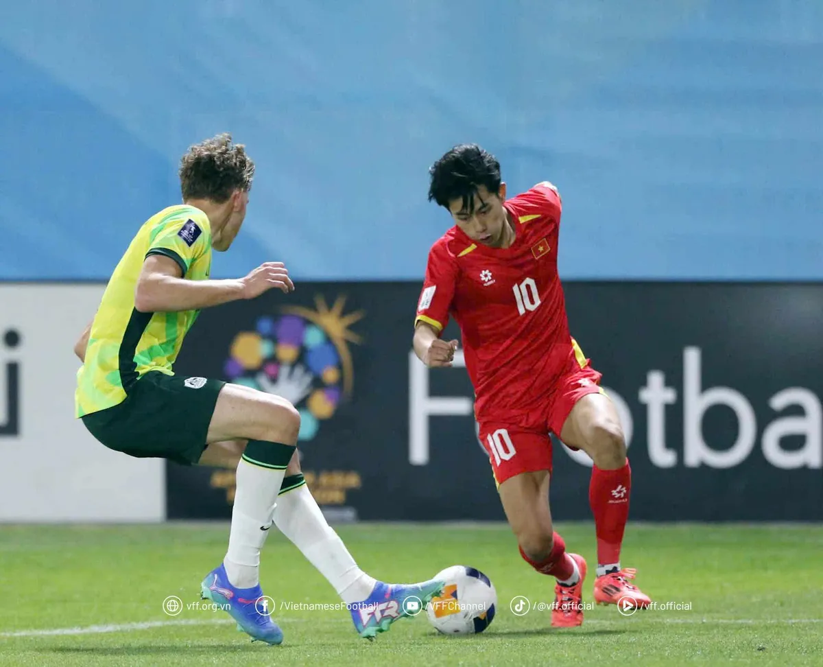 VCK U17 châu Á 2025, bảng B:  U17 Việt Nam hoà U17 Australia - Ảnh 4.