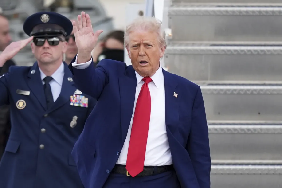 Ông Trump gợi ý điều kiện đàm phán giảm thuế quan đối ứng - Ảnh 2.