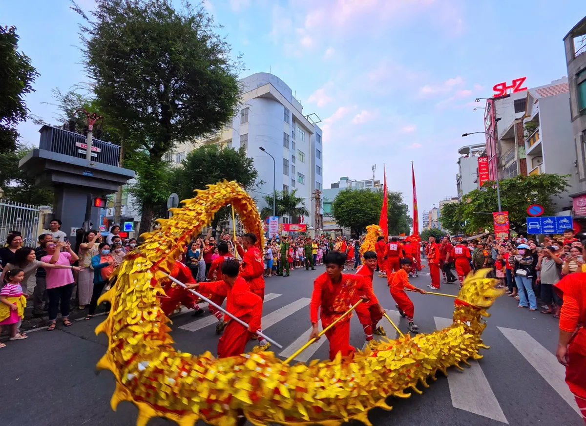 Điểm tựa truyền thống của công nghiệp văn hóa tại TP Hồ Chí Minh - Ảnh 7.