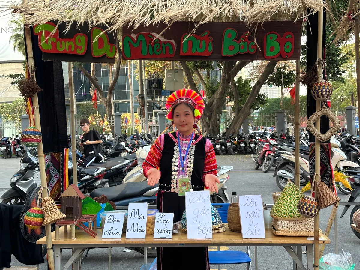 Hương Sắc Việt - Hành trình tôn vinh vẻ đẹp văn hóa dân tộc - Ảnh 2.