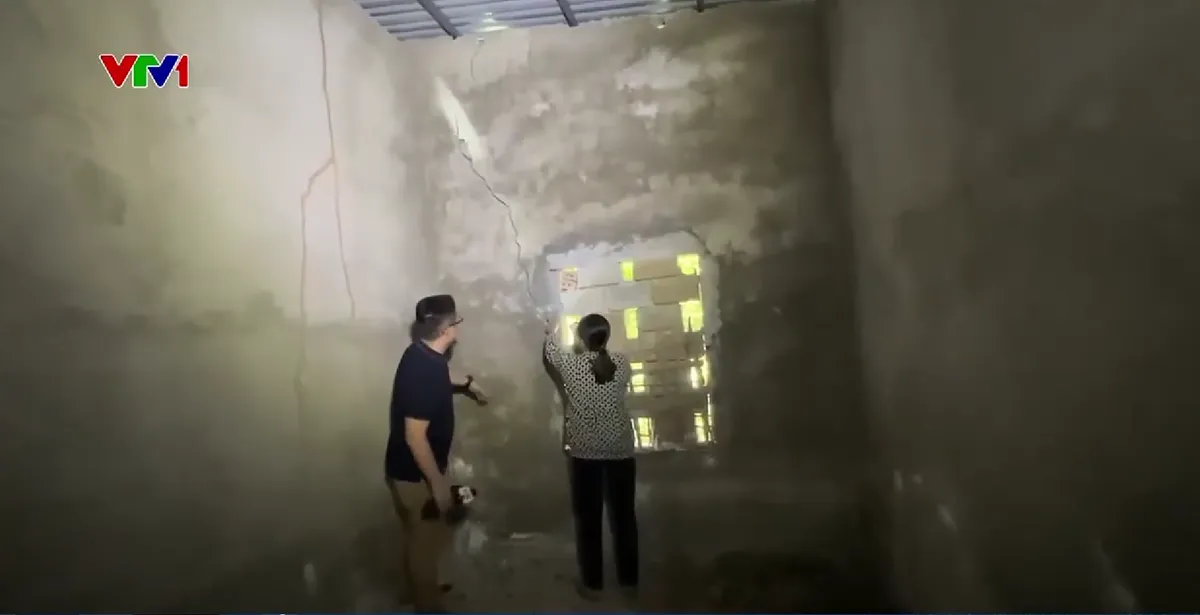 Vướng mắc di dời người dân vùng ảnh hưởng của nhà máy xi măng - Ảnh 1. Vướng mắc di dời người dân vùng ảnh hưởng của nhà máy xi măng - Ảnh 1.