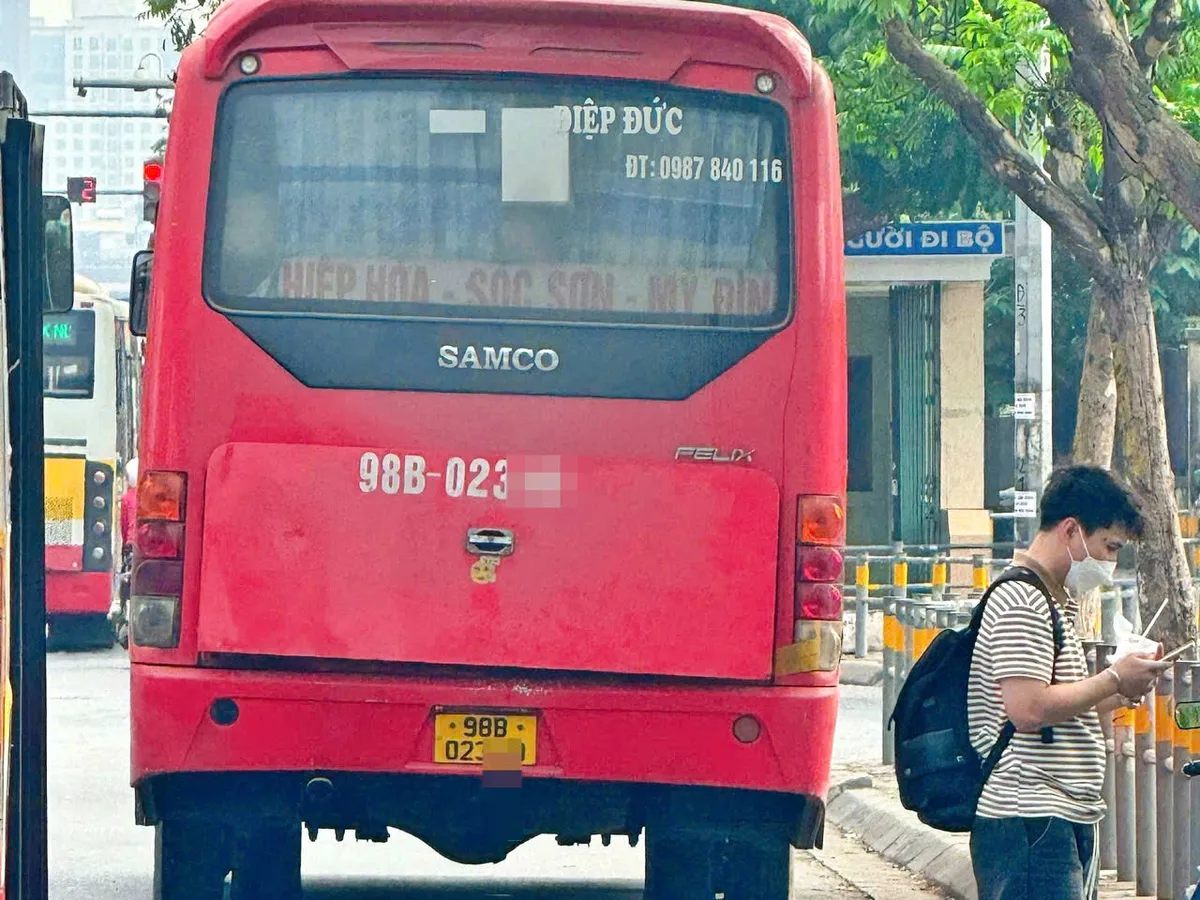 CSGT Hà Nội phạt hơn 120 triệu đồng xe khách vi phạm chỉ trong 20 ngày - Ảnh 2.