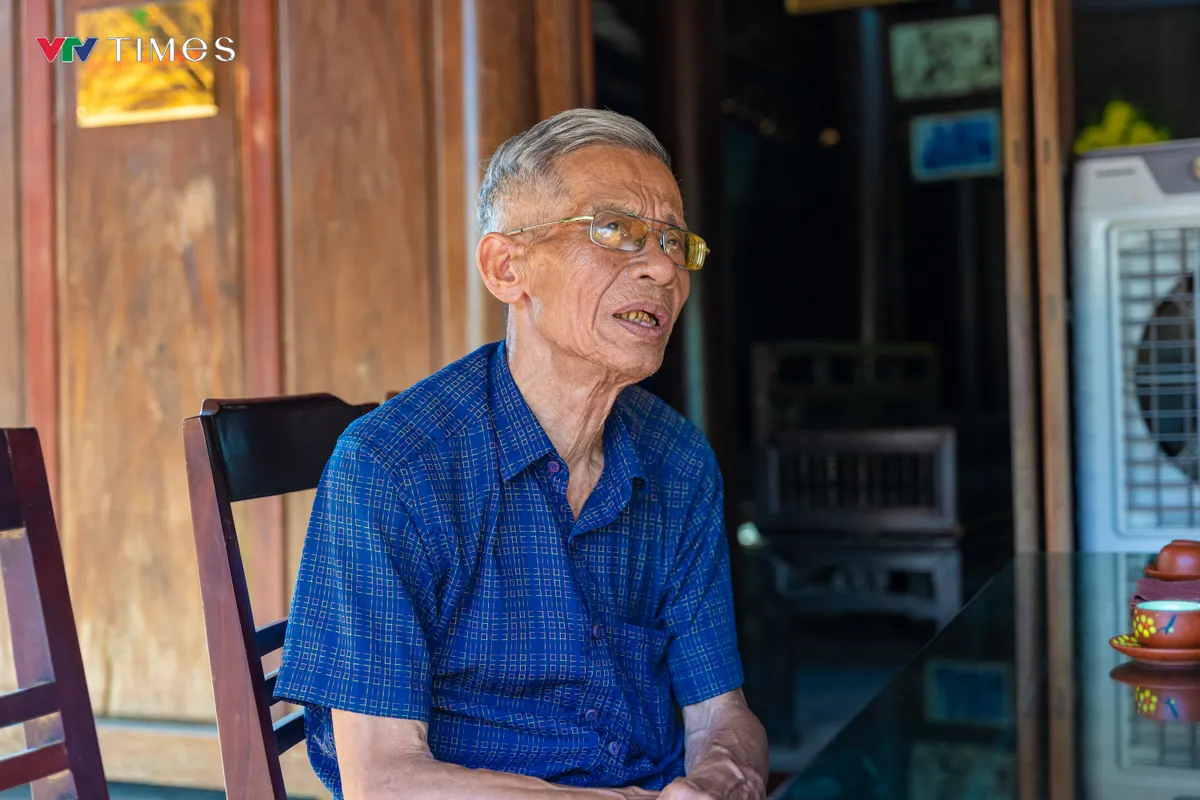 Hàng ngàn người đến thăm nhà lưu niệm Đại tướng Võ Nguyên Giáp tại Quảng Bình - Ảnh 5.