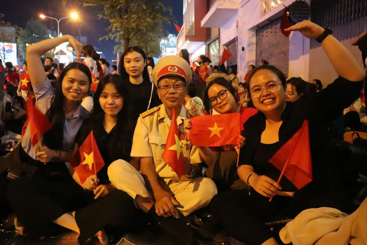 Khi người trẻ “chạm” vào lịch sử - Ảnh 3.