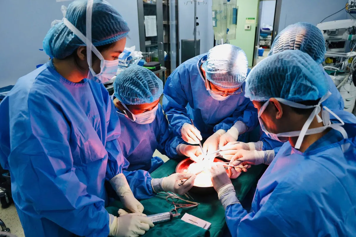 50 giờ lấy ghép tạng dịp lễ tại Bệnh viện Trung ương Quân đội 108 - Ảnh 1.