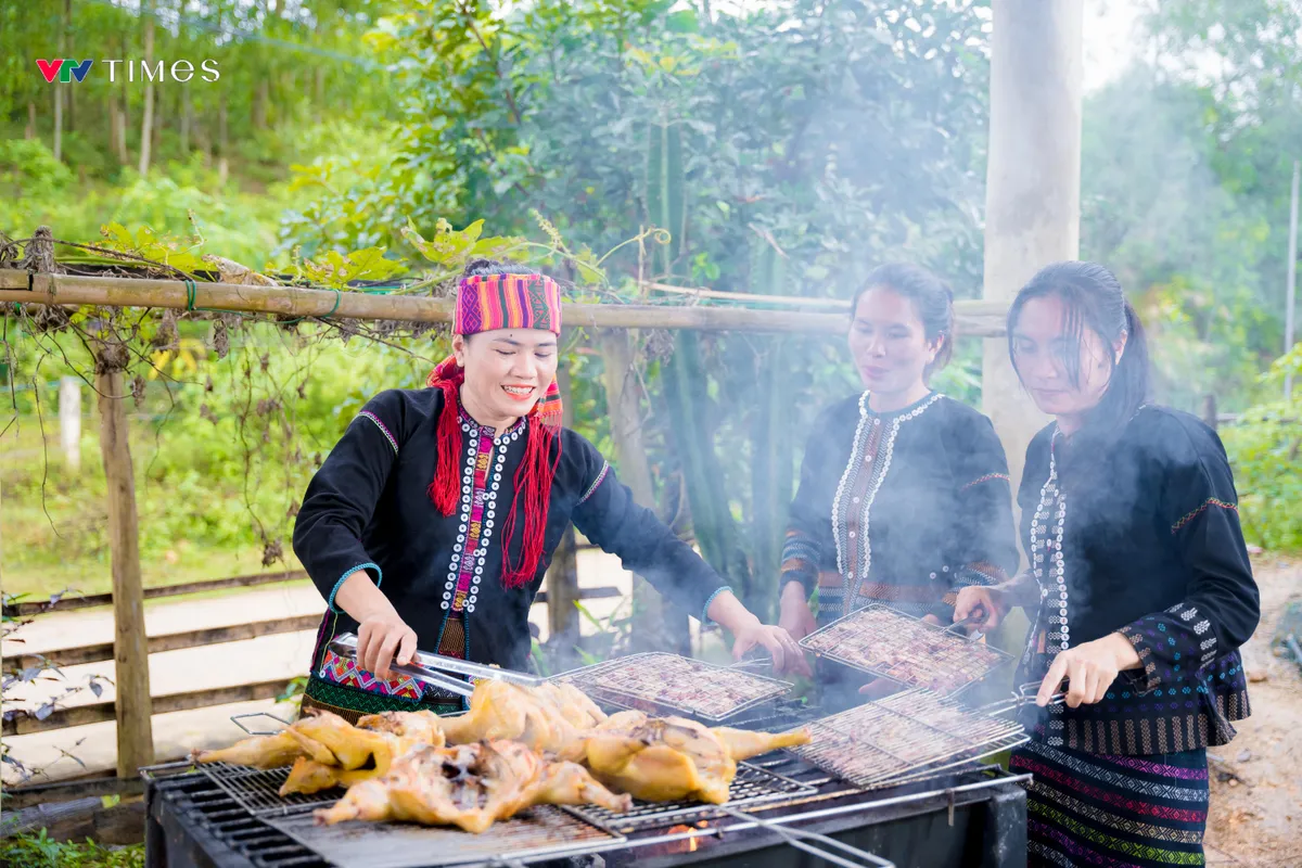 Lời ca giữa đại ngàn và mâm cỗ của người Bru Vân Kiều Quảng Bình - Ảnh 3.