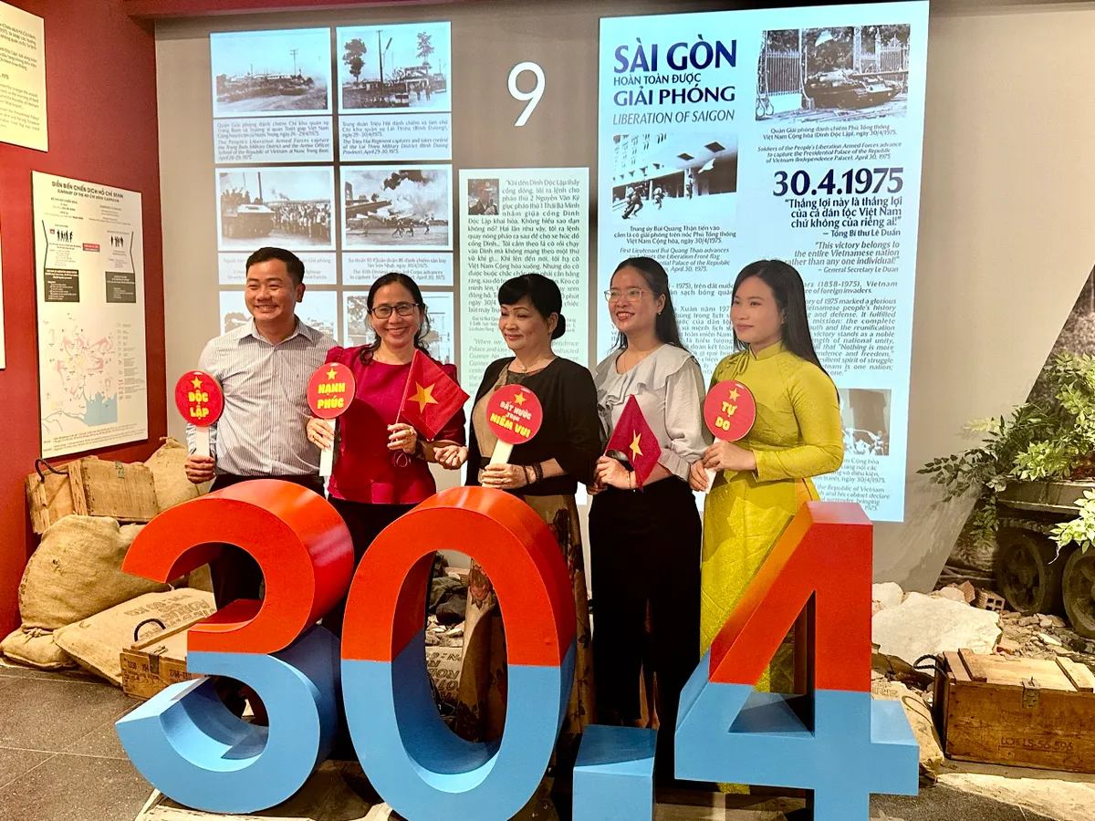 Du lịch TP Hồ Chí Minh thu gần 16 ngàn tỷ đồng trong dịp Kỷ niệm 50 năm thống nhất đất nước - Ảnh 2.