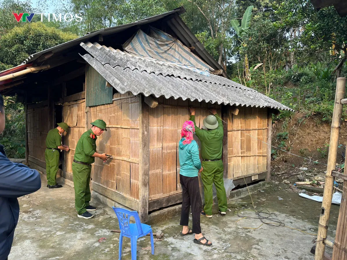 Công an Lai Châu chung tay xóa nhà tạm, dựng “mái ấm” nơi biên giới - Ảnh 3.