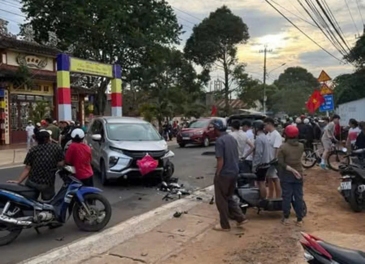 Đắk Lắk: Giảm số vụ và người bị thương do tai nạn giao thông trong dịp nghỉ lễ 30/4 - 1/5 - Ảnh 1. Đắk Lắk: Giảm số vụ và người bị thương do tai nạn giao thông trong dịp nghỉ lễ 30/4 - 1/5 - Ảnh 1.