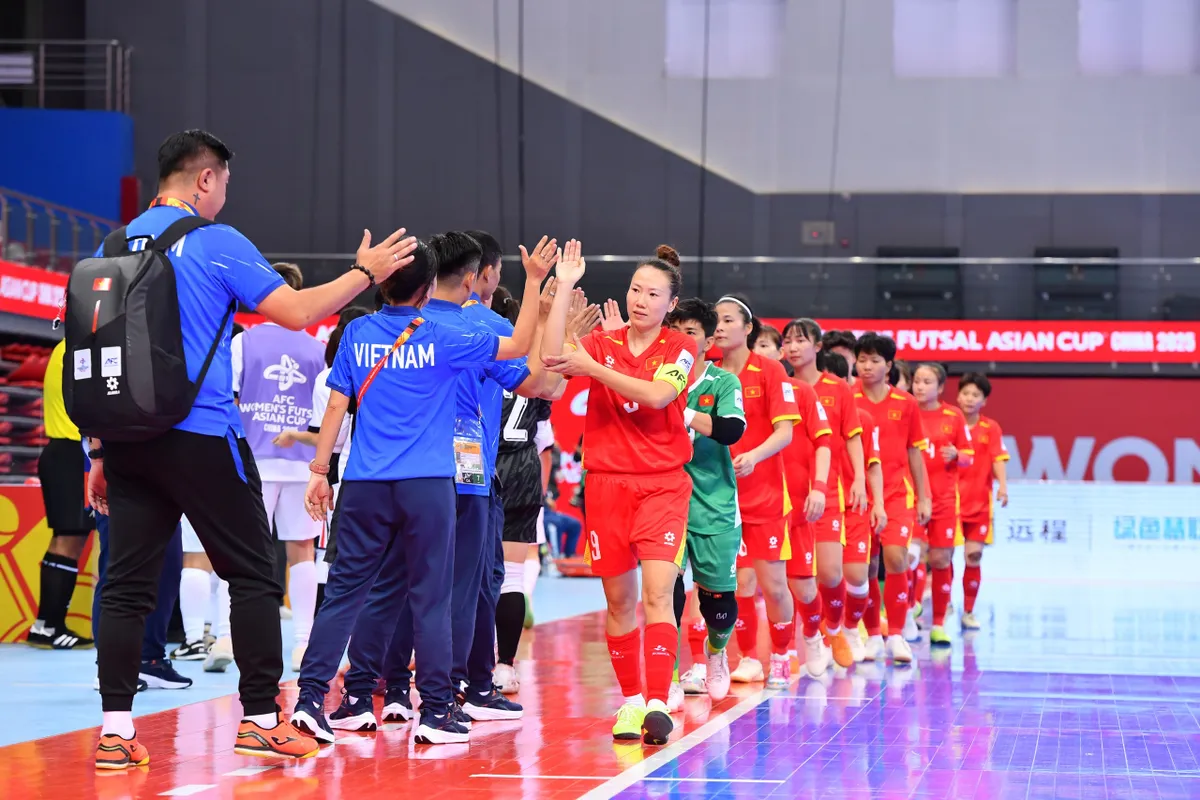 HLV Nguyễn Đình Hoàng: Đây là trận đấu khó… - Ảnh 1.